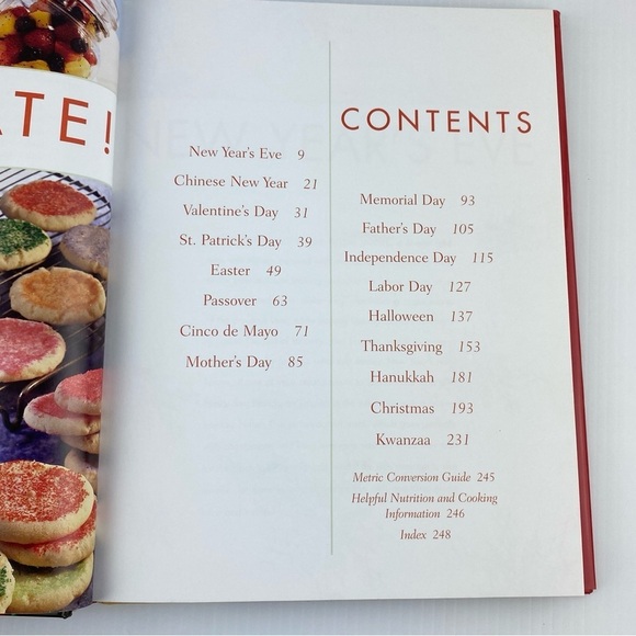 Betty Crocker Celebrate Holiday Food and Fun Hardcover Recipes Menus Decoration - Picture 15 of 15